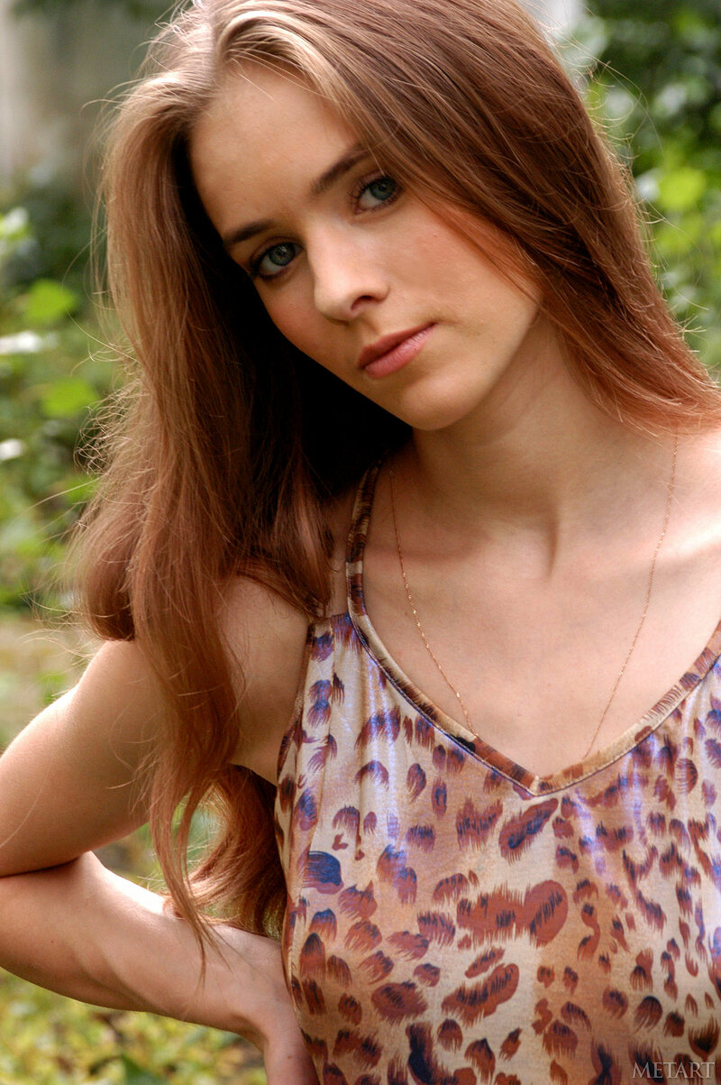 Зоя, 23 года, 4 размер груди